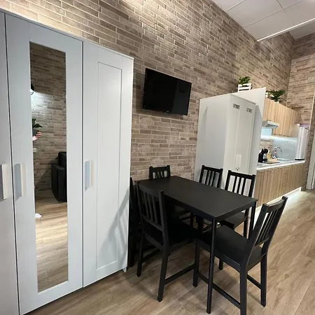 Melia Y Fuster 23c ולנסיה