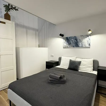 Melia Y Fuster 23c 4* ולנסיה